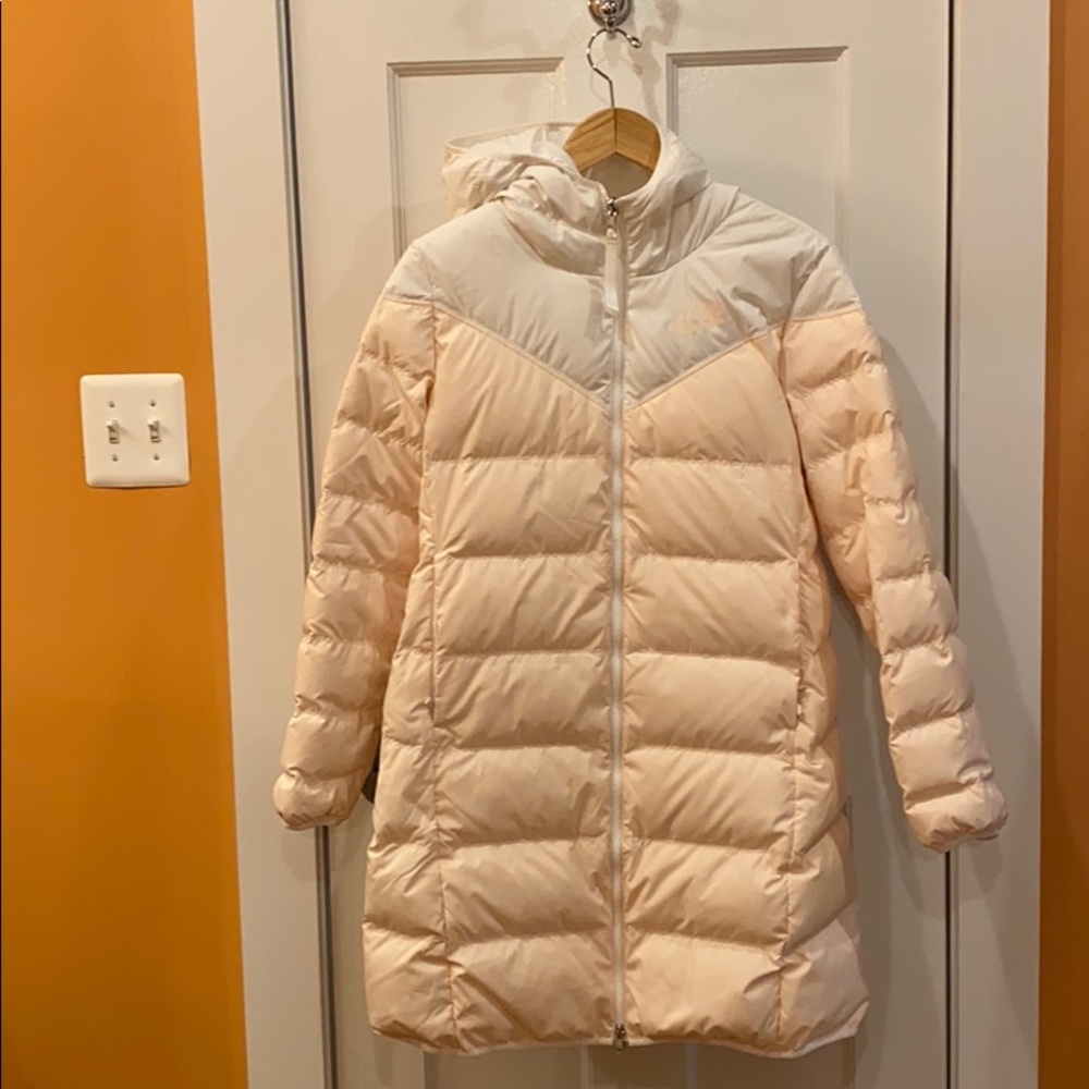 Like NEW Nike Windrunner parka!